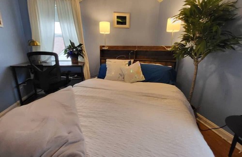 Lyndhurst House | Cute 3 b 1 b Family home in Cle