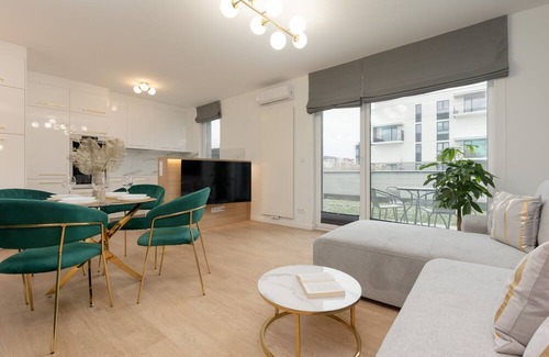 Warsaw Apartment | Coopera 7F | Apartment with Two Bedrooms and a Garden | Parking | Warsaw