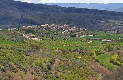 Talarn Apartment | Apartment 'Lola 205' with Mountain View, Wi-Fi and Air Conditioning