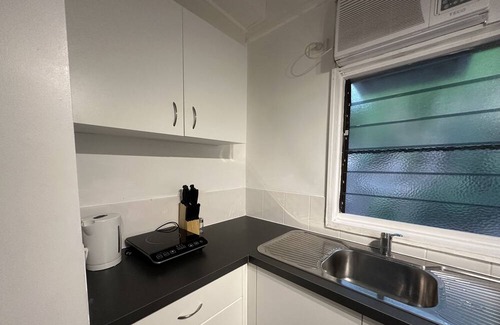 Nelly Bay Apartment | Magnetic Island Resort Studio - Relax, sun, swim, fish, beach and lovely gardens