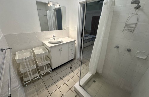 Nelly Bay Apartment | Magnetic Island Resort Studio - Relax, sun, swim, fish, beach and lovely gardens