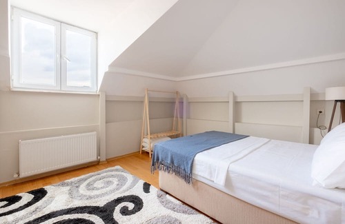 Maltepe Apartment | Flat 7 min to Coast in Suadiye