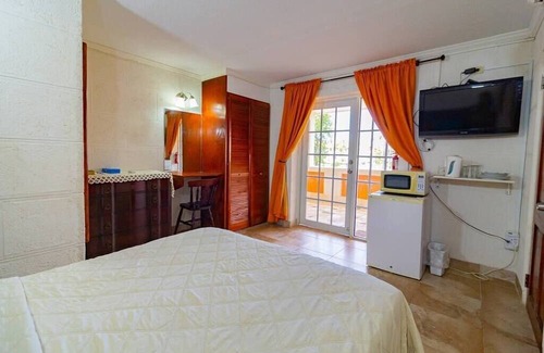 Maxwell House | BLR Beach Resort - RM #15