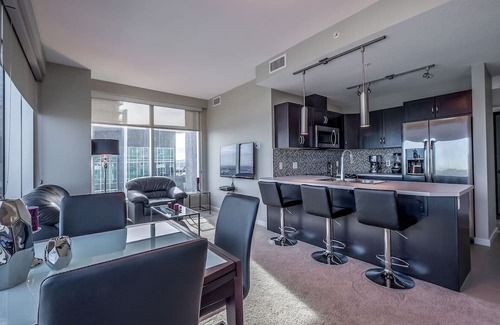 Victoria Park Condo | 5 min->Saddledome