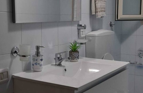 Marina di Lizzano Apartment | Apartment "Villa Rifla" with Private Terrace & Wi-Fi