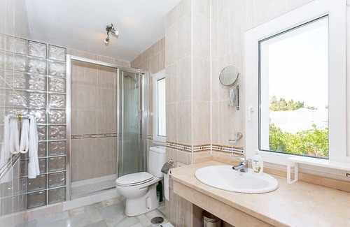 San Pedro de Alcantara Villa | Beachside villa with private heated pool