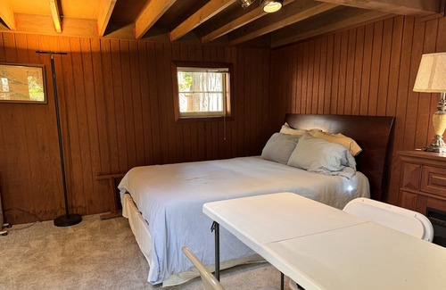 Capitola House | Cozy Capitola Dog-Friendly ADU - New Brighton Beach & Capitola Vibes