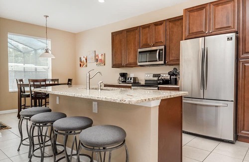 Crestwynd Bay Villa | 5 BD 5 BT villa in Windsor Hills Resort