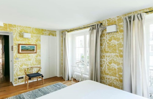 Quartier du Gros-Caillou Apartment | A LUXURY YET TYPICAL PARISIAN CHARM-A SHORT WALK FROM EIFFEL-RUE SAINT DOMINIQUE