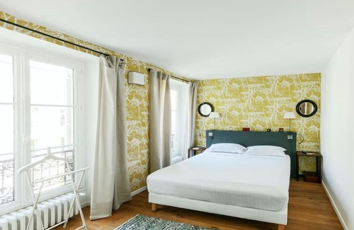 Quartier du Gros-Caillou Apartment | A LUXURY YET TYPICAL PARISIAN CHARM-A SHORT WALK FROM EIFFEL-RUE SAINT DOMINIQUE