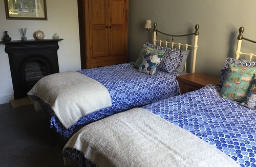 Buxton House | Imposing Victorian House in historic Spa-Town