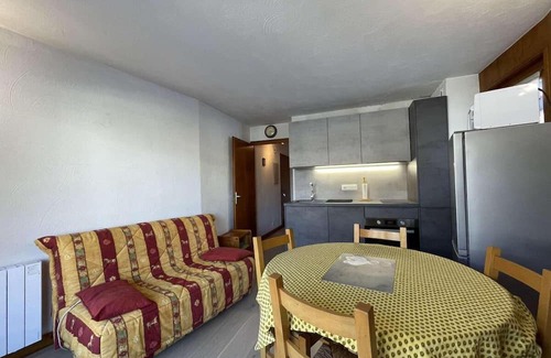 Praz-sur-Arly Apartment | 300m from resort center, 1st floor, view mountain, balcony, parking, tv, ski locker, 29m²
