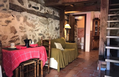 Navalguijo House | Rural House 'La Plazuela - Navalguijo'