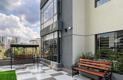 Central Business District Apartment | Soothing 5-bedroom apartment in the heart of Nairobi
