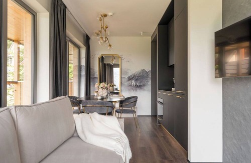 Zakopane Apartment | Bedroom with Stunning Mountain Views