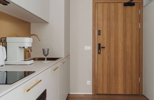 Zakopane Apartment | Apartment with Balcony and Mountain View
