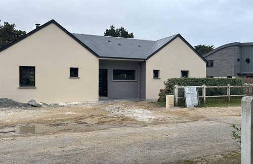 Denneville House | 180m from the beach! Holiday home in Normandy