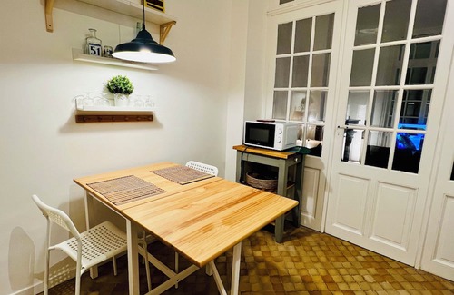 Saint-Quentin Apartment | T2 with lots of character