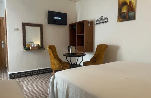 Quettanine House | Quaint riad with AC in charming Fes