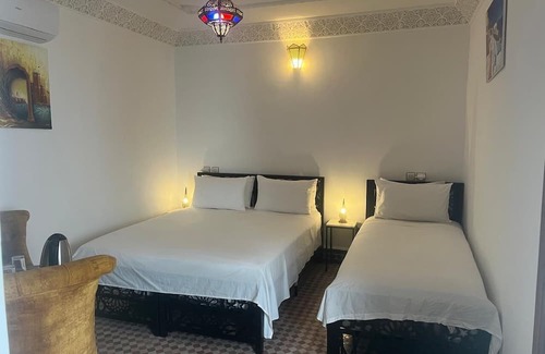 Quettanine House | Quaint riad with AC in charming Fes