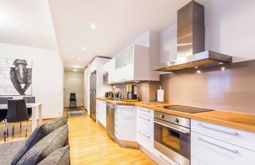 Hietalahti Apartment | Spacious 2-Bedroom Apartment w/Private Sauna in Central Helsinki