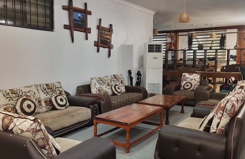 Mwanza Apartment | Spacious 4-bedroom apartment in marvelous Mwanza Region with AC - Penthouse