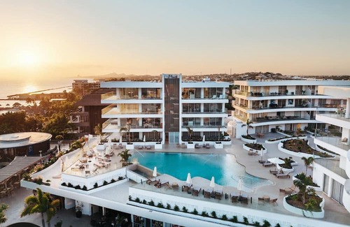 Willemstad Apartment | Oceanfront 3BR Top-Floor Suite by Bocobay