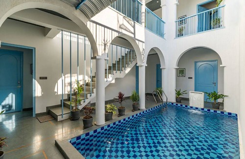 Bedla Villa | Sapphire Villa by Ebony Stays | 6 BHK Luxury Pool Villa in Udaipur