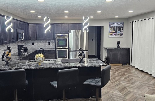 Fairfield House | Spacious 5BR + Office Fairfield Oasis w/Pool & Decks