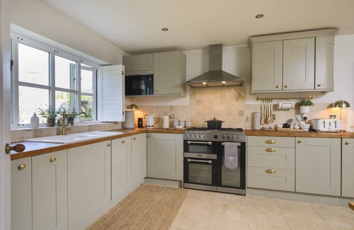 Lydford-on-Fosse House | Beautiful Home & Garden in Somerset Countryside