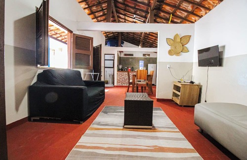 Canoa Quebrada House | Azul House - Cozy on Broadway Just Steps from the Beach