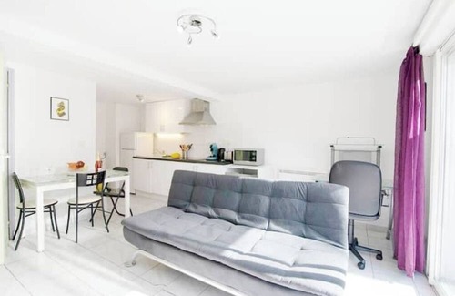 Ancely Apartment | Solana T3 - Villa - Air conditioning - Parking - Zenith - tramway