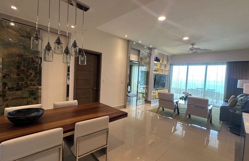 Cancun Resort | Charming 1-bedroom resort with fitness room and AC in Cancún
