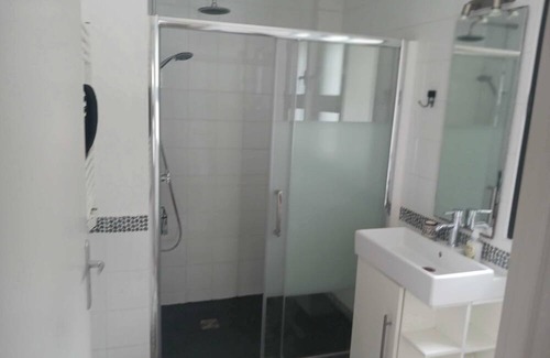 La Lironde House | Comfortable house, near downtown
