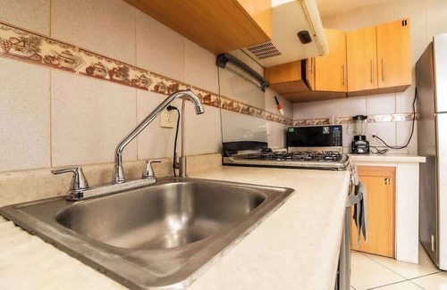 Morelos House | Gaviota Summary: Aloj