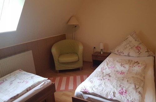 Annenwalde Apartment | Apartment 'Für Monteure' with Wi-Fi