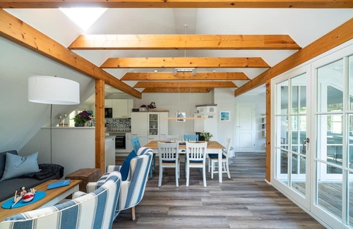 Neuhaus Apartment | Vacation apartment/apartment for 6 guests with 100m² in Dierhagen (296828)