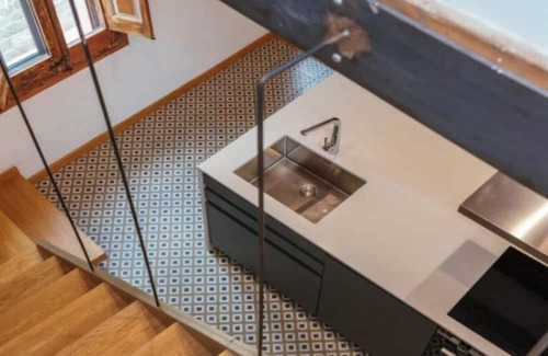 Ciutat Vella Apartment | Elegant and Spacious Apartment in the Heart of Barcelona