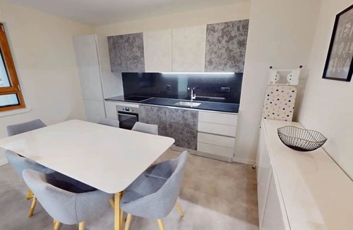 Oerlikon Apartment | Family-Friendly 2BR - in the Heart of Oerlikon