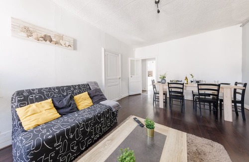 Montlucon Apartment | Le Zen - Proche gare