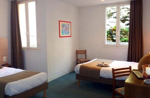 Lourdes Hotel | Cozy Unit for a Relaxing and Unforgettable Trip! Near Prime Attractions!