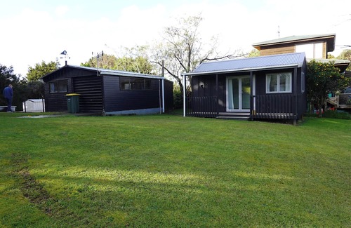 Tawharanui House | Top of the hill @ Campbells Beach, Tāwharanui Peninsula