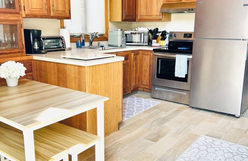 Charlestown House | Serene Waterfront 3-BR house with Loft, 1 mile walk to Charlestown beach