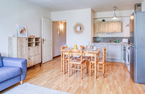 Laval Apartment | Le Pin Doré - Wifi - Centre-ville