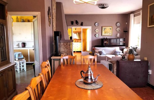 Tordera House | Holiday Home 'Tordera Village' with Mountain View, Private Pool and Wi-Fi