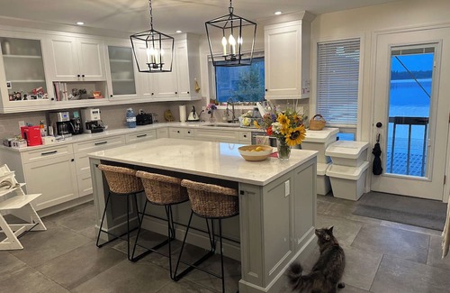 Nelson House | 5 Bedroom Lakefront Home w/Sauna & Office - 40 minutes to Whitewater