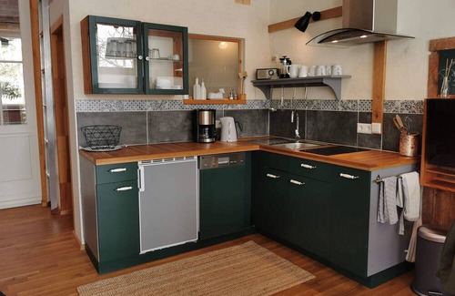 Gemarkung Weilstetten Apartment | Apartment 'Zur Alten Scheune' with Shared Garden and Wi-Fi