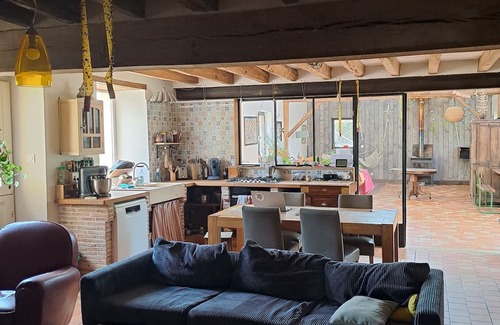 Ballon-Saint-Mars Bed & Breakfast | Rent rooms in the countryside. Ideal for everyone.