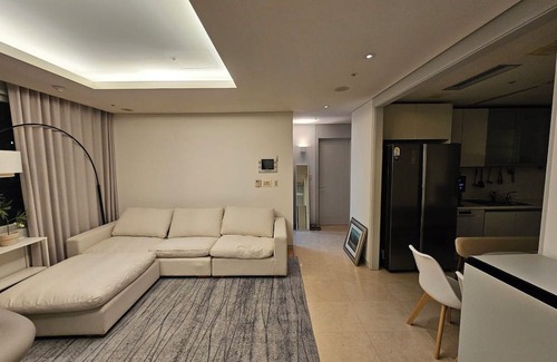 Gangnam Apartment | 강남 고급 아파트 2베드룸 도곡역 3분 깔끔한 풀옵션