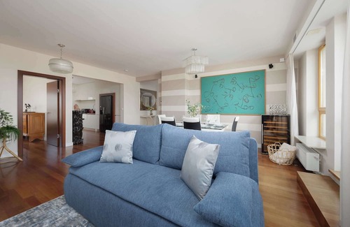 Wlochy Apartment | Obywatelska 5 | Warszawa | Spacious & Stylish Apartment | Two Parking Spaces |